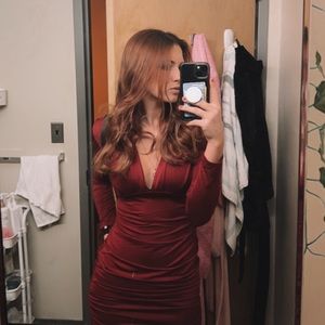 Meet your Posher, Hailey